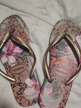 Havaianas Pink Floral & Leopard Print Flip Flops with Gold Straps